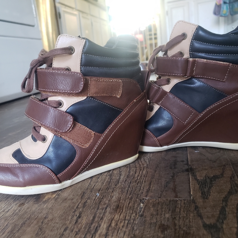 Mia Highheel Sneakers